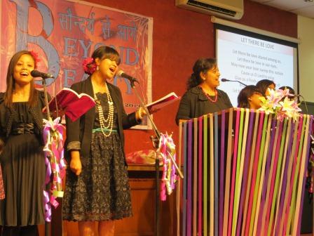 Delhi Ws Day 2013 Singing