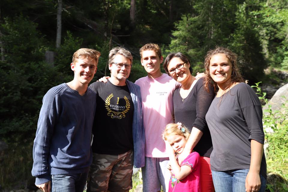 lyon paquis family
